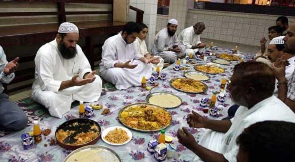 ифтар что это такое. что такое ифтар у мусульман. ифтар что это такое. что такое ифтар у мусульман. разговение в рамадан.